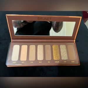 Melt cosmetics Brunete  palette new